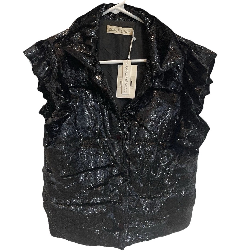 NWT! Emma & Grace Shimmering Vest Size Small‎